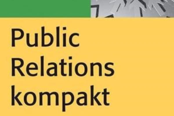 Hier gibt’s was zum Lesen: Ein Lehrbuch über PR – systemisch betrachtet und mit vielen Praxisbeispielen